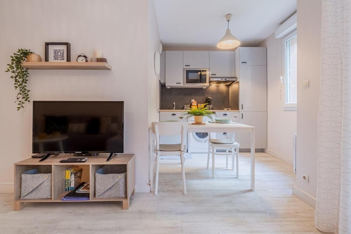 Les Capitouls - Avec Entree Autonome, Clim Neuve, Jardin, Parking Prive & Sa Piscine ! - Apartment Тулуза Екстериор снимка